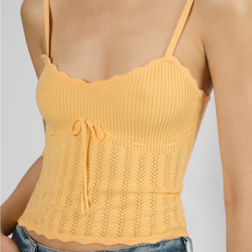 Wilfred Scalloped Knit Camisole in Soft Yellow